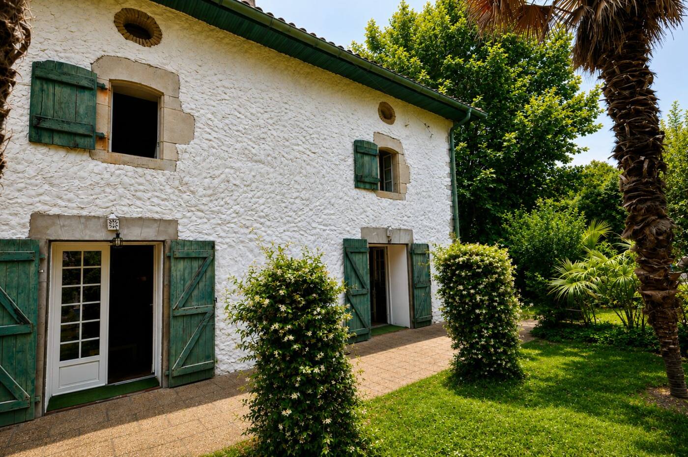 VENTE A TERME MAISON CARACTERE 157m²
